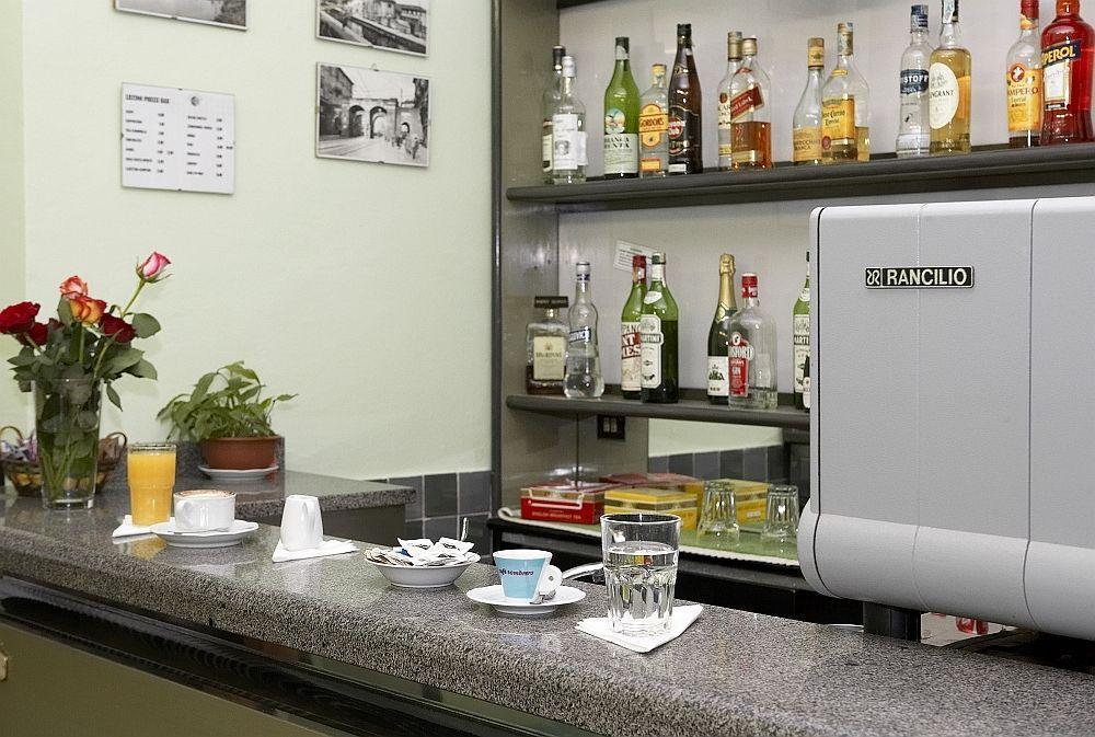 特兰缇纳酒店 米兰 外观 照片